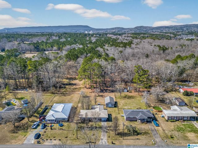 911 WOOD AVENUE SE, Attalla, AL 35954
