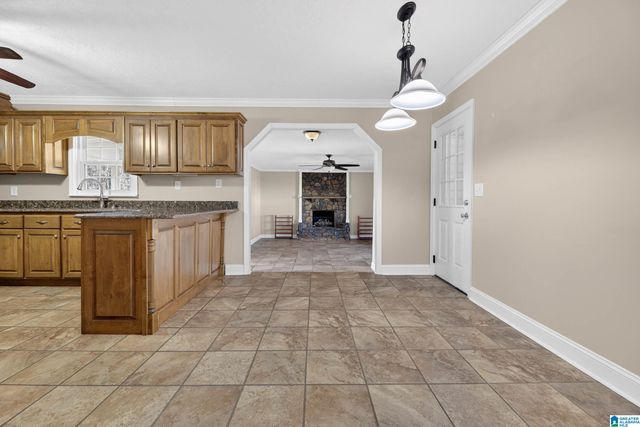 911 WOOD AVENUE SE, Attalla, AL 35954