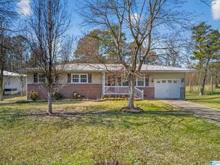 911 WOOD AVENUE SE, Attalla, AL 35954