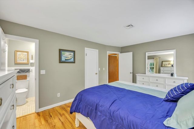 148 Belmont Rd, Harwich, MA 02671