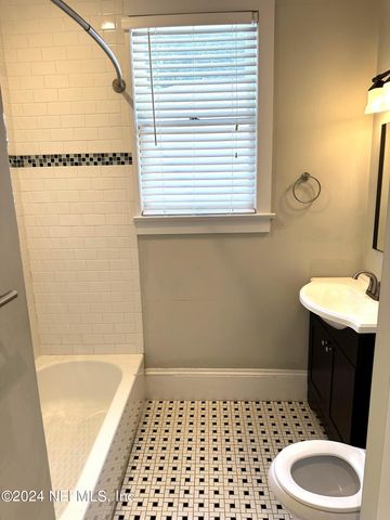 3868 HERSCHEL Street, Jacksonville, FL 32205