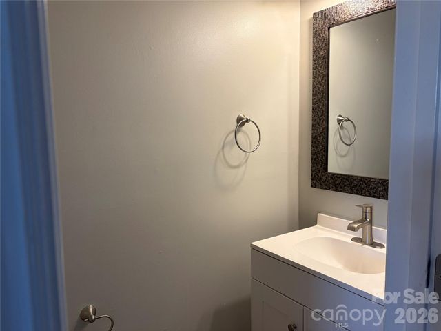 4104 N Course Drive, Charlotte, NC 28277