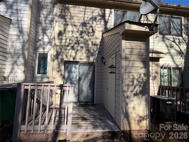 4104 N Course Drive, Charlotte, NC 28277