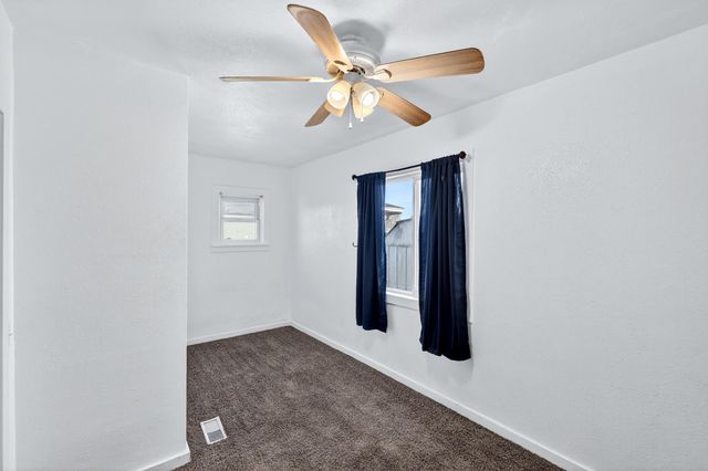 1818 E Bismark Ave, Spokane, WA 99208