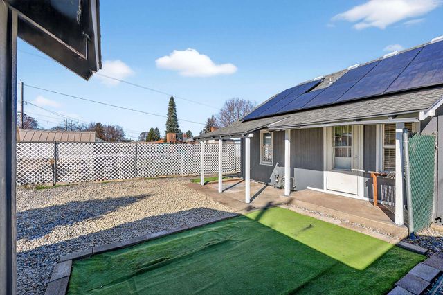 1818 E Bismark Ave, Spokane, WA 99208