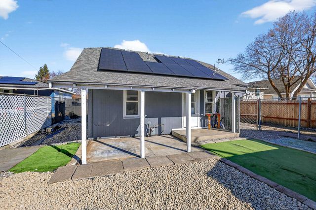 1818 E Bismark Ave, Spokane, WA 99208