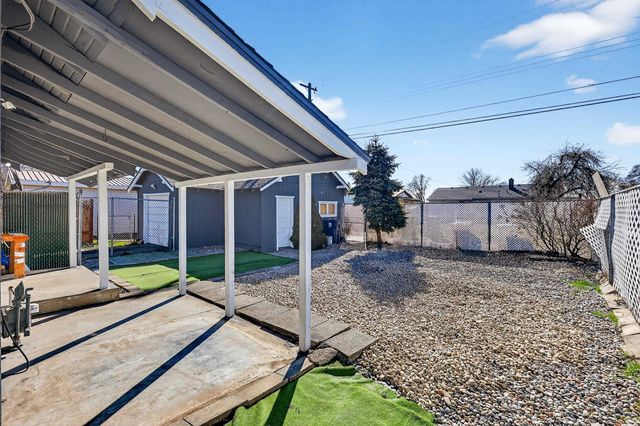 1818 E Bismark Ave, Spokane, WA 99208