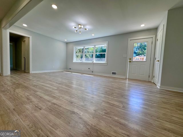 2224 Doris Drive, Decatur, GA 30034