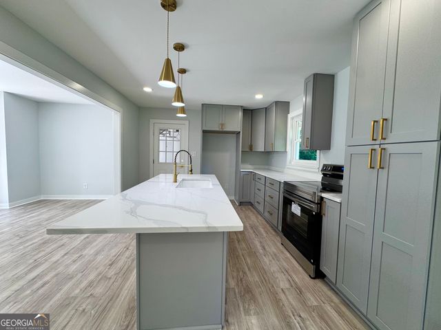 2224 Doris Drive, Decatur, GA 30034