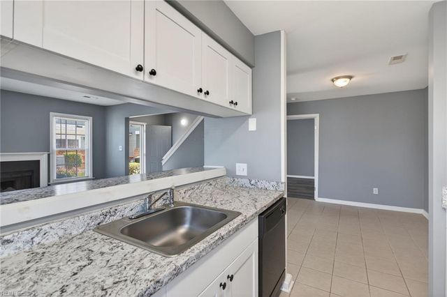 5316 Lake Victoria ARCH, Virginia Beach, VA 23464