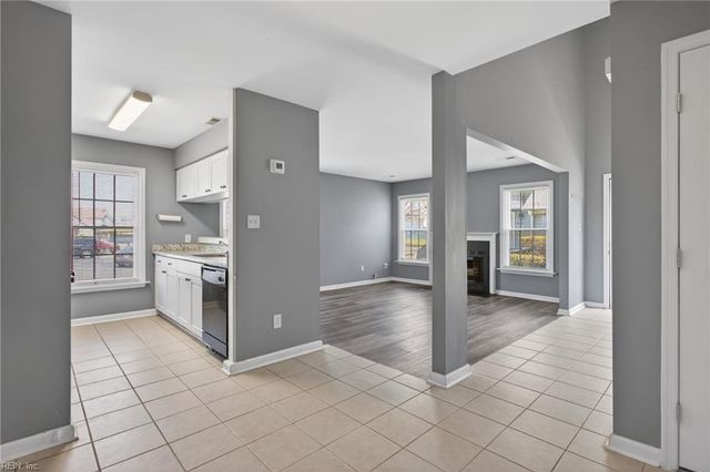 5316 Lake Victoria ARCH, Virginia Beach, VA 23464
