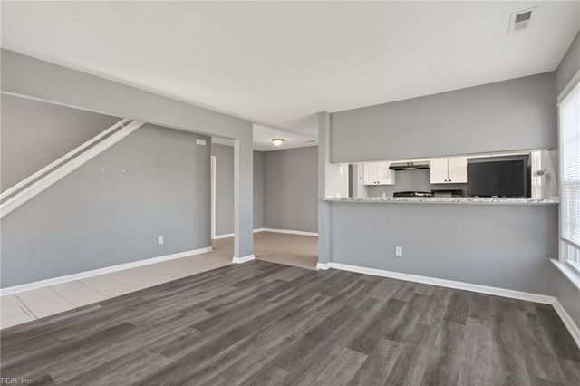 5316 Lake Victoria ARCH, Virginia Beach, VA 23464