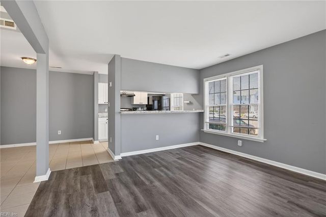 5316 Lake Victoria ARCH, Virginia Beach, VA 23464