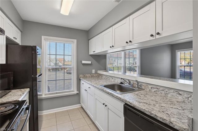 5316 Lake Victoria ARCH, Virginia Beach, VA 23464