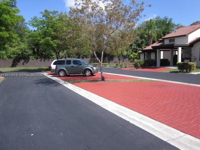 8853 SW 112 PL, Miami, FL 33176