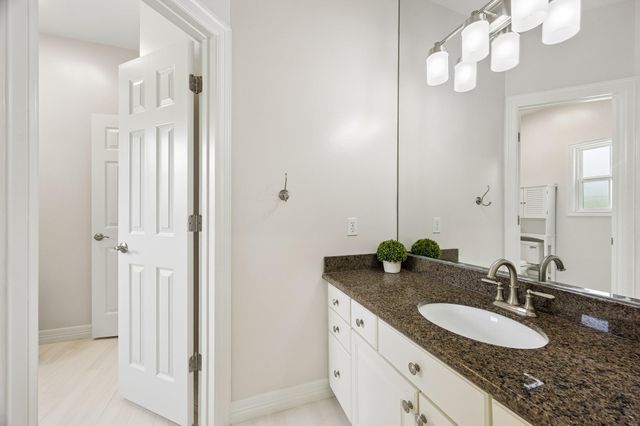 3505 Gramercy Street, Houston, TX 77025