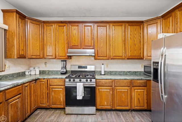 48430 Montelepre Drive, Shelby Twp, MI 48315