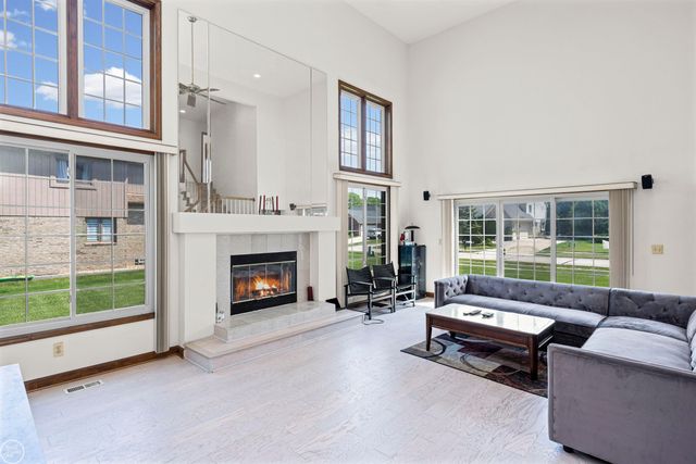 48430 Montelepre Drive, Shelby Twp, MI 48315