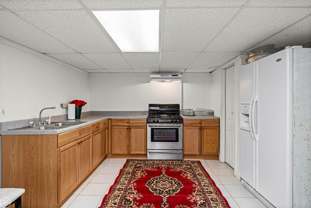48430 Montelepre Drive, Shelby Twp, MI 48315