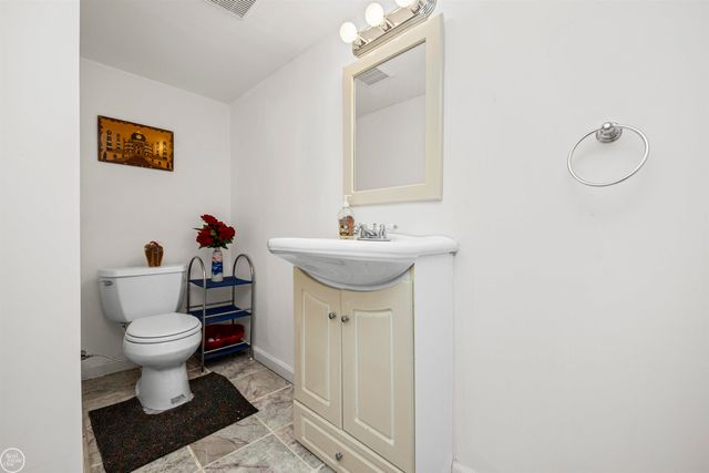 48430 Montelepre Drive, Shelby Twp, MI 48315