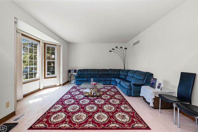 48430 Montelepre Drive, Shelby Twp, MI 48315