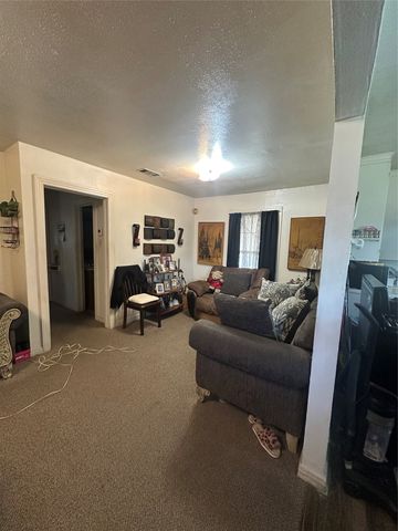 6922 Forney Road, Dallas, TX 75227