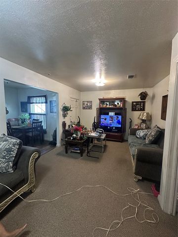 6922 Forney Road, Dallas, TX 75227