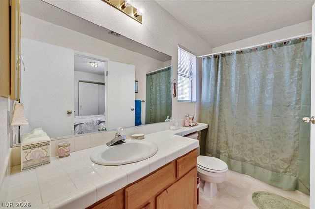 2721 Brienza Way, Las Vegas, NV 89117