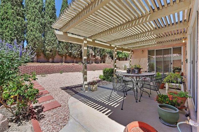 2721 Brienza Way, Las Vegas, NV 89117