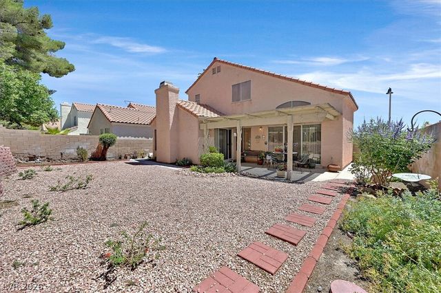 2721 Brienza Way, Las Vegas, NV 89117
