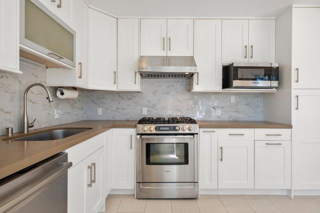 54 Sunview Drive, San Francisco, CA 94131