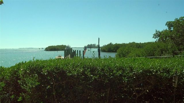 2101 SW TRAFALGAR PARKWAY, Cape Coral, FL 33991