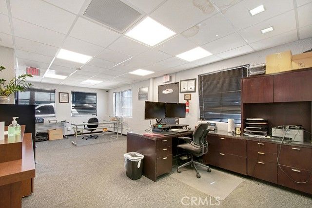 16911 S Broadway, Gardena, CA 90248