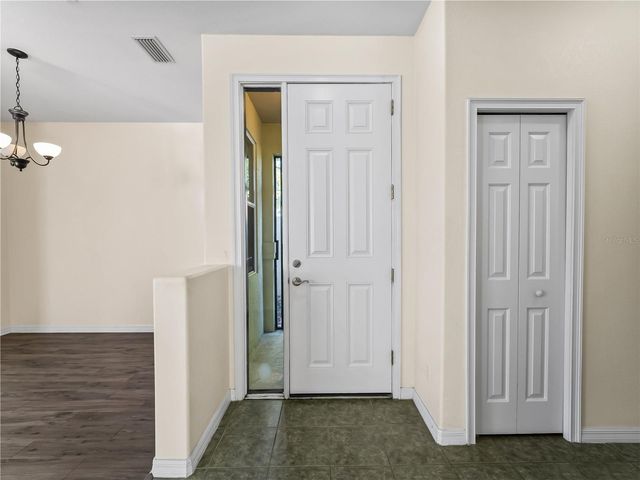 102 MESTRE COURT, North Venice, FL 34275