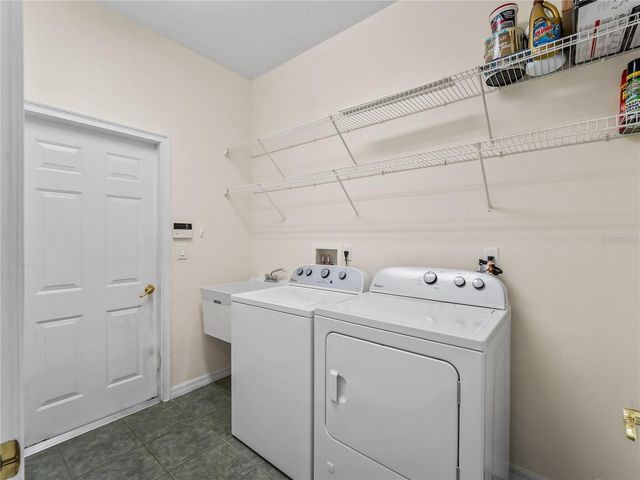 102 MESTRE COURT, North Venice, FL 34275