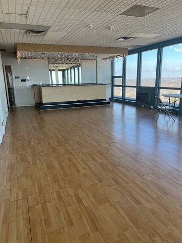 7234 W North Avenue 1902, Elmwood Park, IL 60707