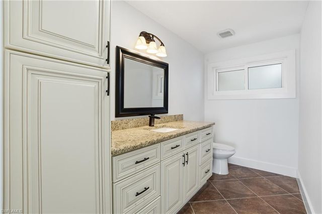 266 Curlew ST, Fort Myers Beach, FL 33931