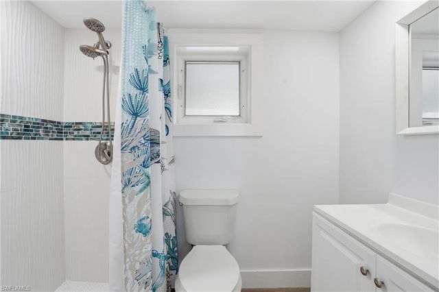 266 Curlew ST, Fort Myers Beach, FL 33931