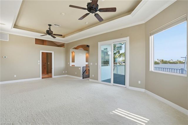 266 Curlew ST, Fort Myers Beach, FL 33931