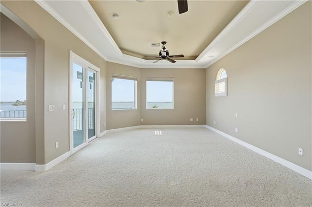 266 Curlew ST, Fort Myers Beach, FL 33931