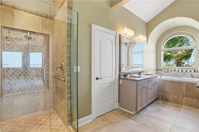 266 Curlew ST, Fort Myers Beach, FL 33931