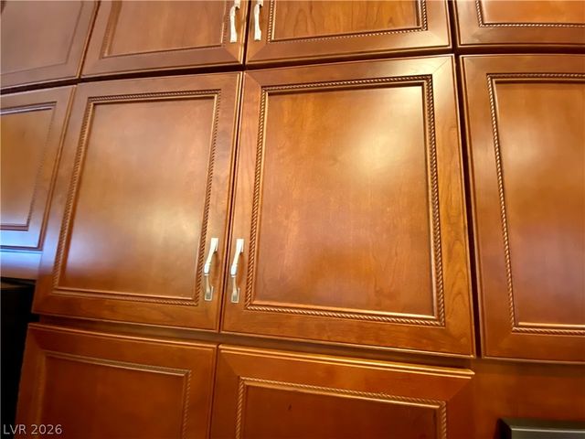5909 Glenmere Avenue, Las Vegas, NV 89131