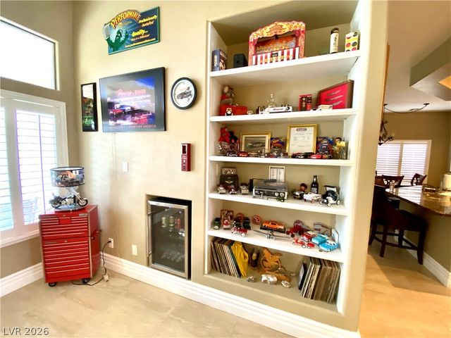 5909 Glenmere Avenue, Las Vegas, NV 89131