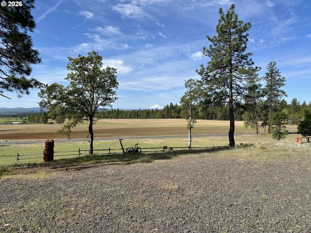 2069 GLENWOOD Hwy, Goldendale, WA 98620