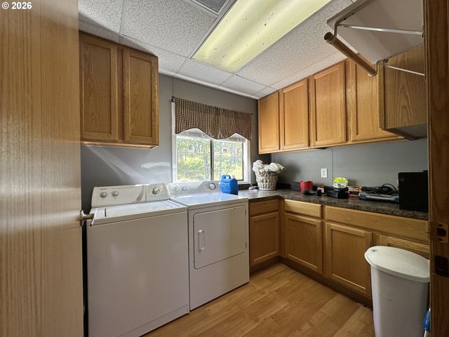 2069 GLENWOOD Hwy, Goldendale, WA 98620