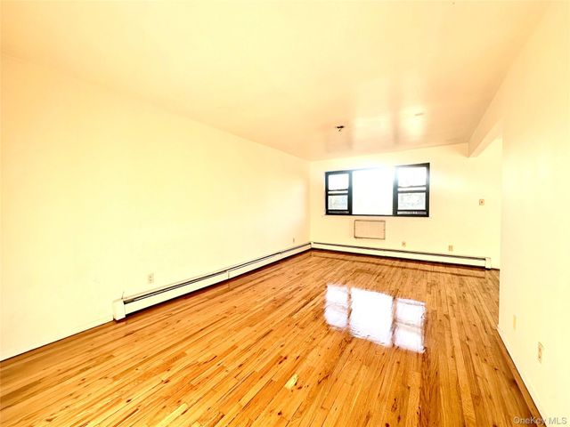 5935 154th Place, Flushing, NY 11355
