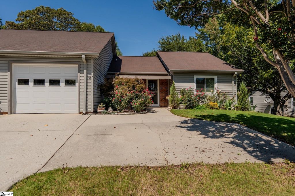 118 N Woodgreen Way, Greenville, SC 29615