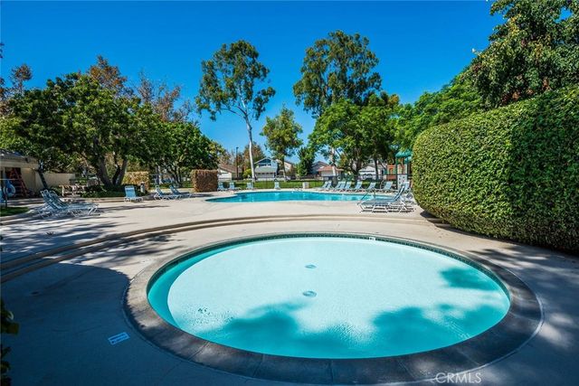 15 Whistling Swan, Irvine, CA 92604