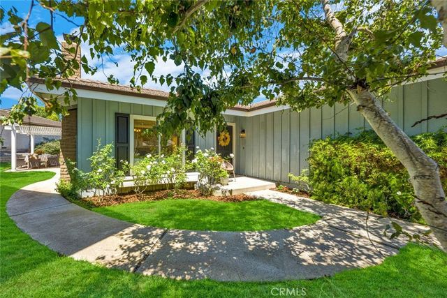15 Whistling Swan, Irvine, CA 92604