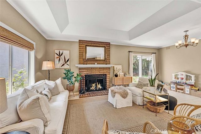 15 Whistling Swan, Irvine, CA 92604